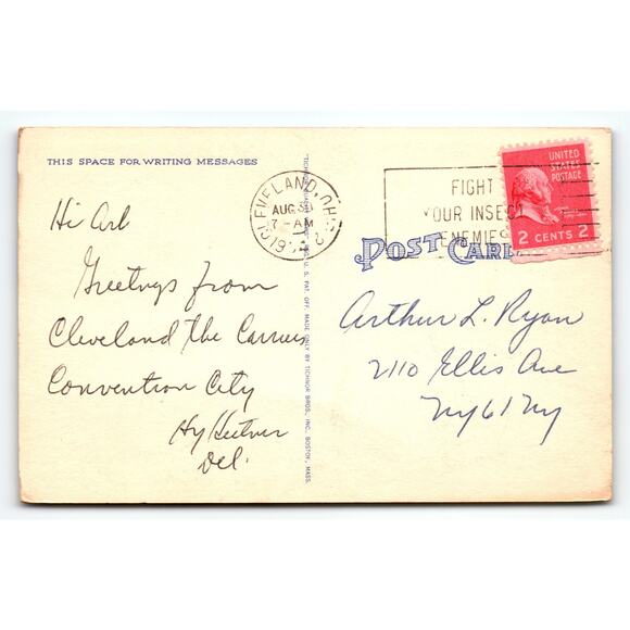 Vintage 1940s Linen Comic Postcard Beach Scene Divided Back - Picture 2 of 2